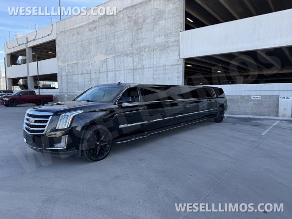 2016 Chevrolet Suburban Limousine for Sale in Las Vegas, NV - Photo 3