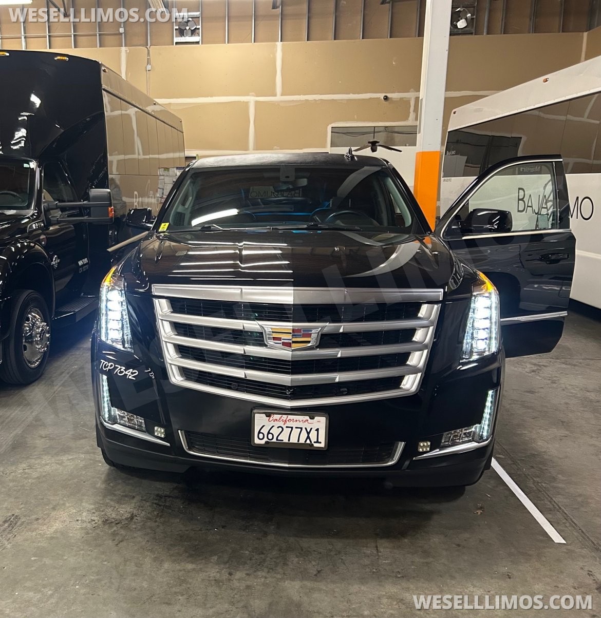 Photo of SUV Stretch for sale: 2016 Cadillac Escalade 200" by Pinnacle