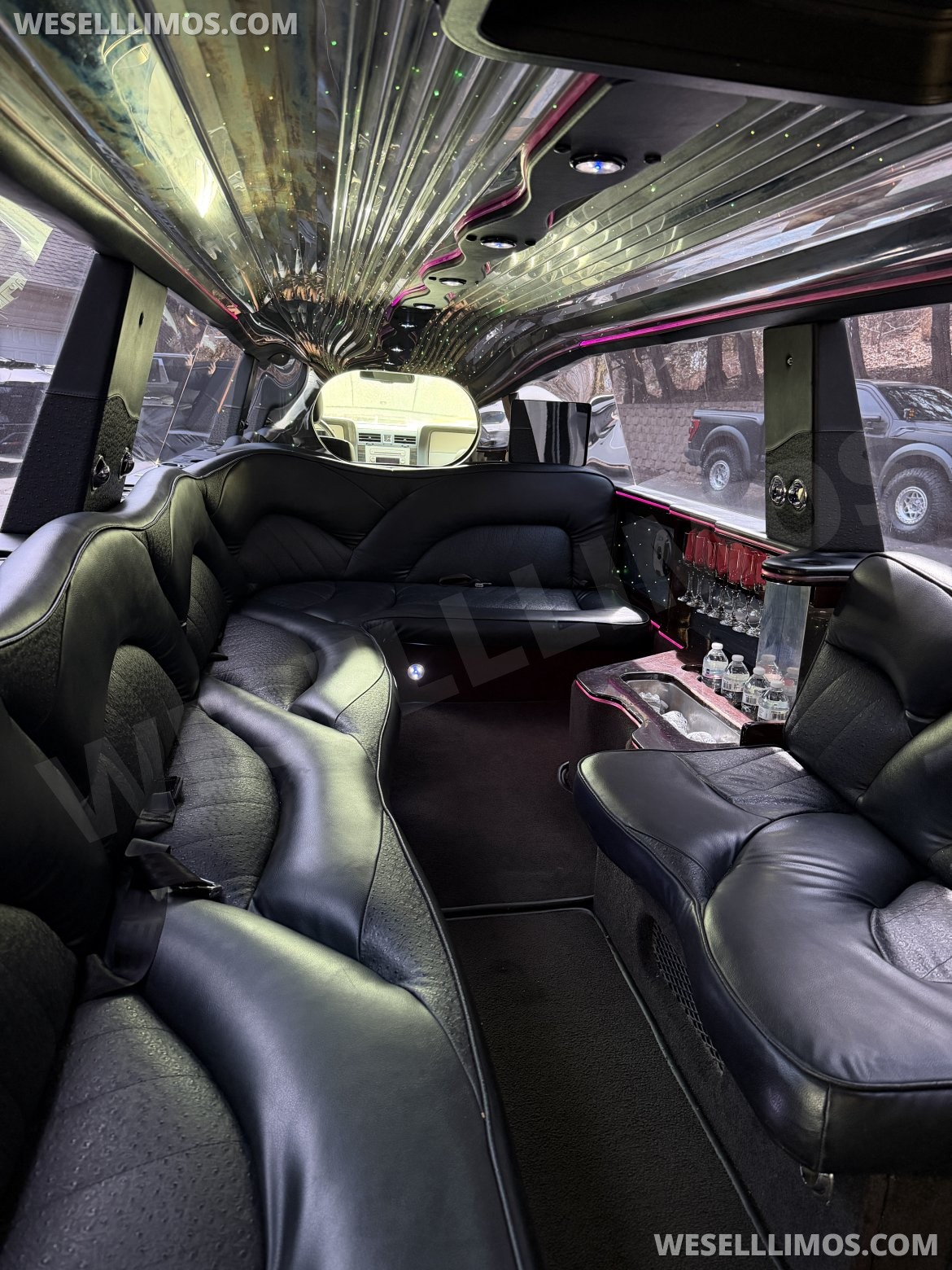 Photo of SUV Stretch for sale: 2009 Lincoln Navigator L 140" by Imperial