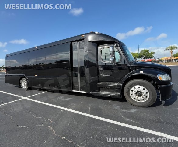 2019 Freightliner M-2 Executive Shuttle for Sale in Bushnell, FL - Main Photo