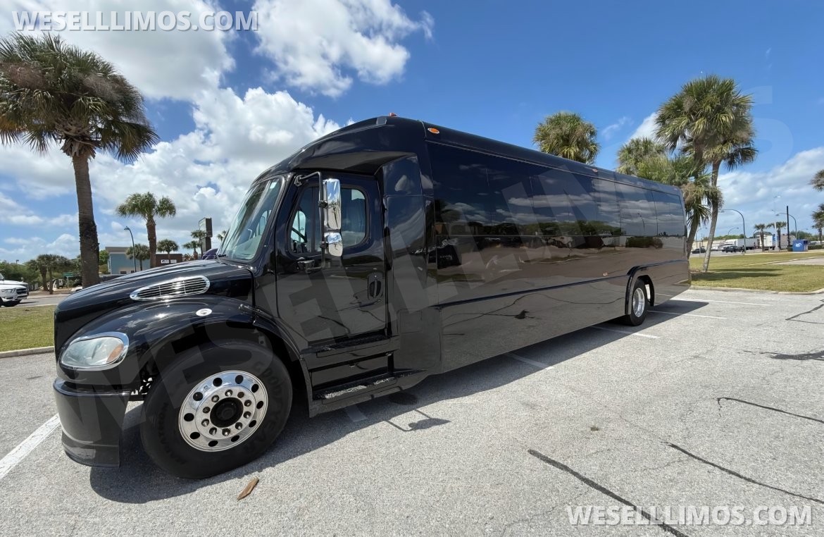 Photo of Executive Shuttle for sale: 2019 Freightliner M-2 480" by Executive Coachworks