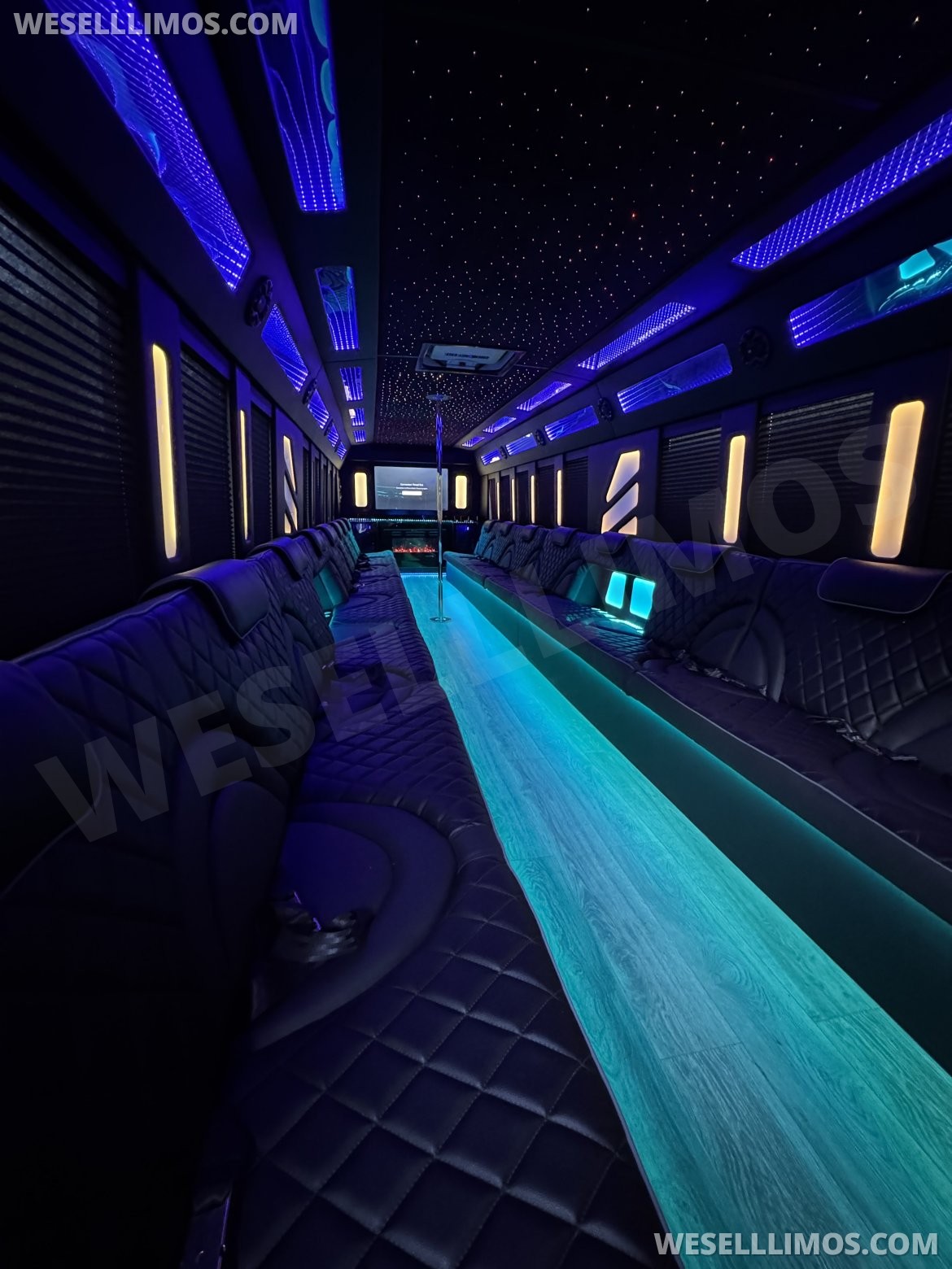 Photo of Limo Bus for sale: 2020 Freightliner S3 40" by Brand New