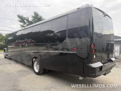 2014 M2 Freightliner GM40 By Grech Executive Shuttle - Executive Shuttle for Sale in Westport, MA - Photo 18