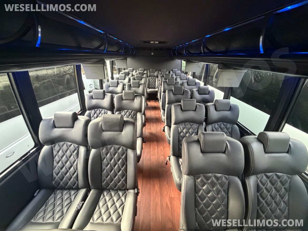 Photo of Executive Shuttle for sale: 2014 Freightliner M2 GM40 by Grech