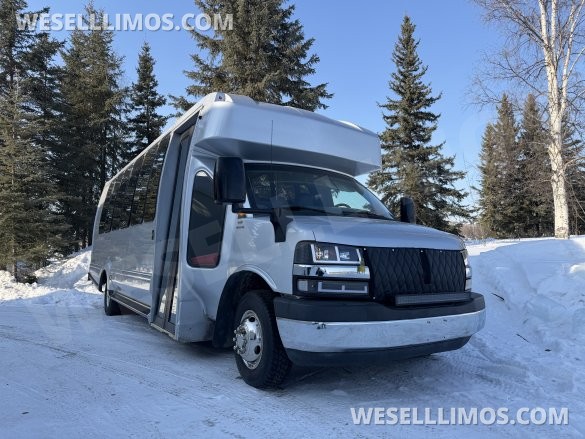 2013 Chevrolet 4500 Turtle Top Executive Shuttle for Sale in Fairbanks, AK - Main Photo