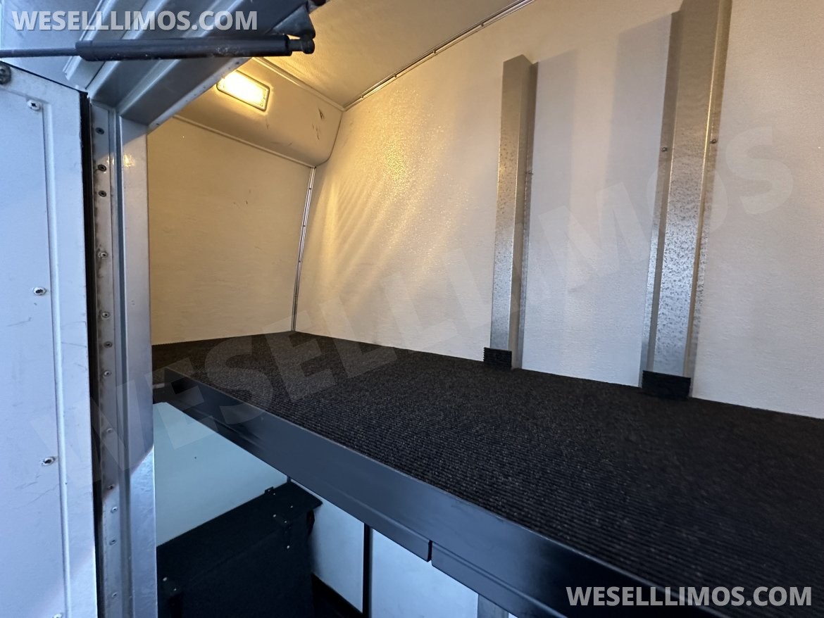 Photo of Executive Shuttle for sale: 2013 Chevrolet 4500 Turtle Top by Davey Coach