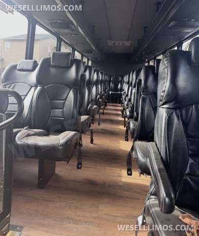 2013 Executive Freightliner M2 Shuttle Bus - Shuttle Bus for Sale in Pasadena, CA - Photo 7