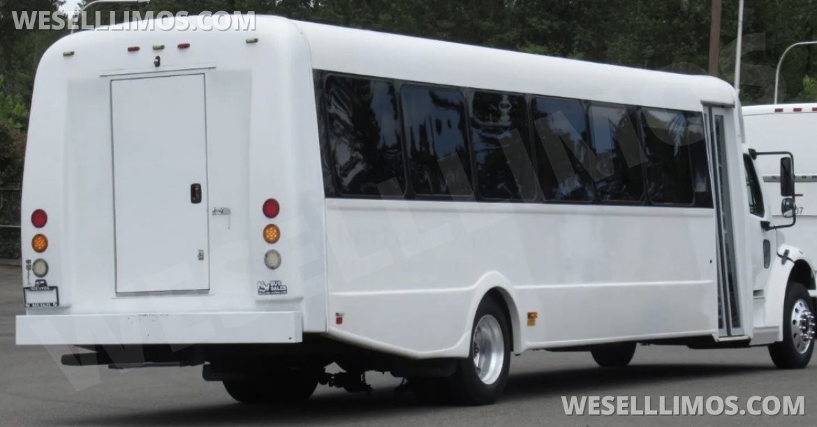 Photo of Shuttle Bus for sale: 2013 Freightliner M2 40" by Executive
