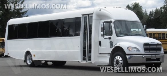 2013 Freightliner M2 Shuttle Bus for Sale in Pasadena, CA - Main Photo