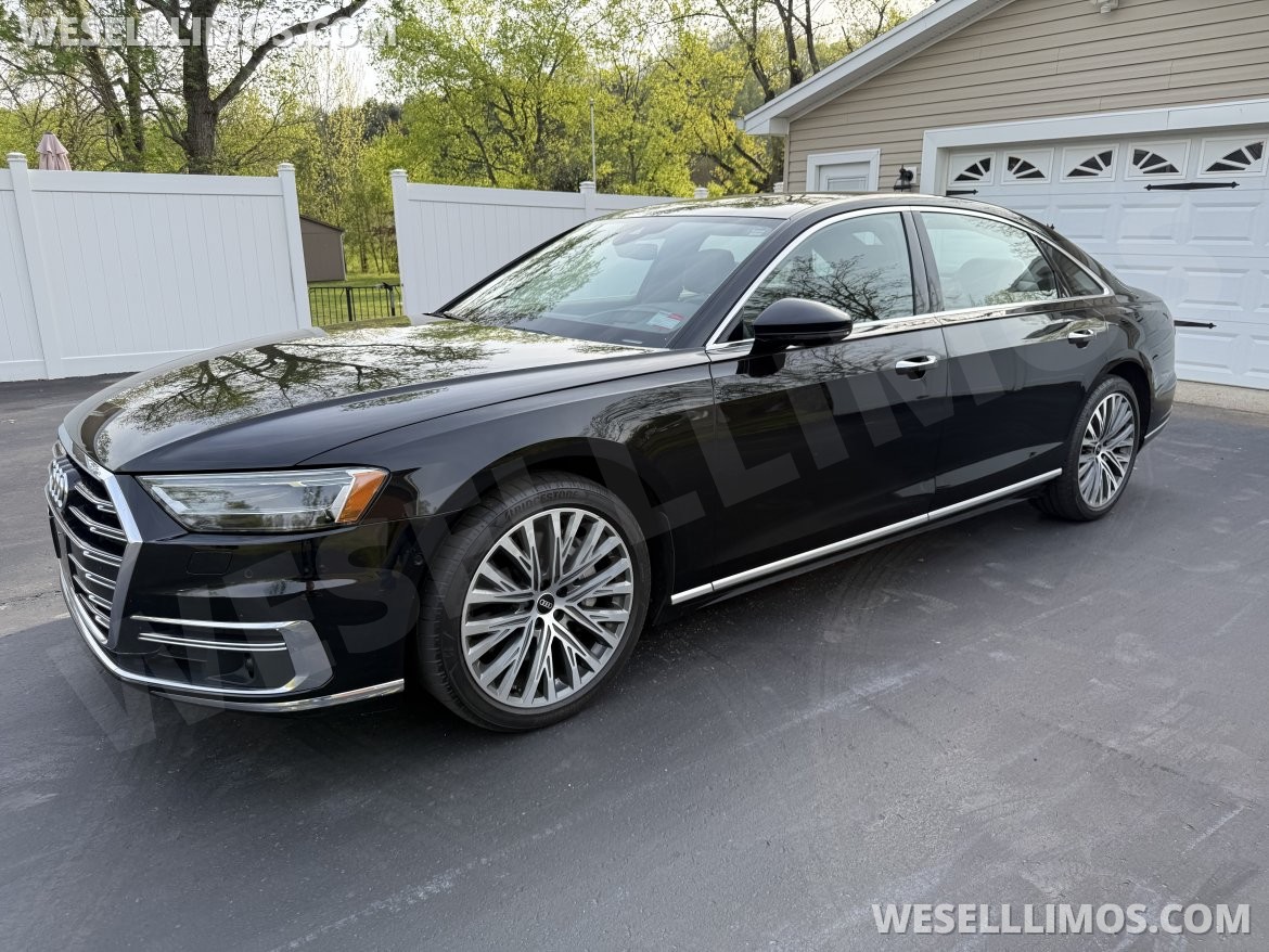 Photo of Sedan for sale: 2021 Audi A8L Quattro