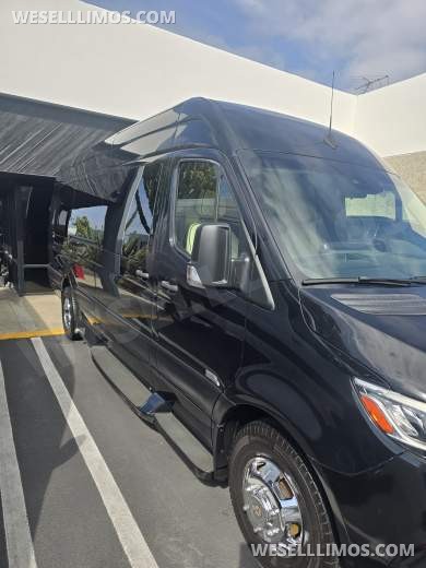 2020 Midwest Mercedes-Benz 3500 Sprinter - Sprinter for Sale in Huntington Beach, CA - Photo 2