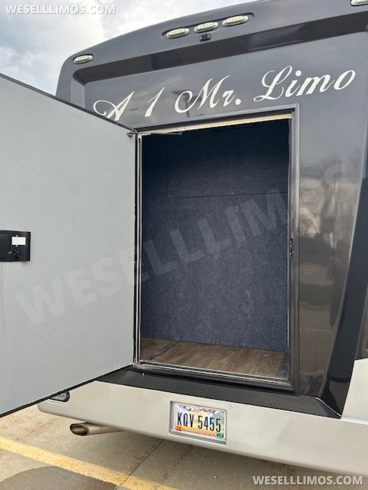 Photo of Limo Bus for sale: 2017 Ford E450 290" by Berkshire