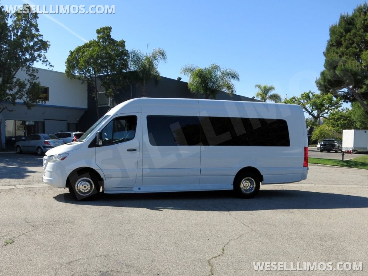 Photo of Sprinter for sale: 2019 Mercedes-Benz 3500 XD Sprinter Limousine by Executive Coach Builders