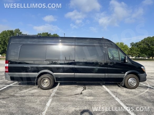 2018 Mercedes-Benz Sprinter 3500 Limo Bus for Sale in Dallas, AL - Photo 3