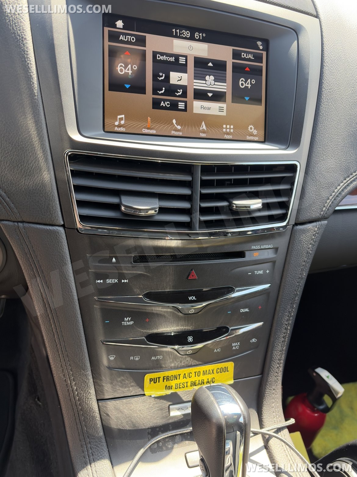 Photo of Limousine for sale: 2019 Lincoln MKT 120" 4 Door AWD Limousine 120" by Executive Coach Builders