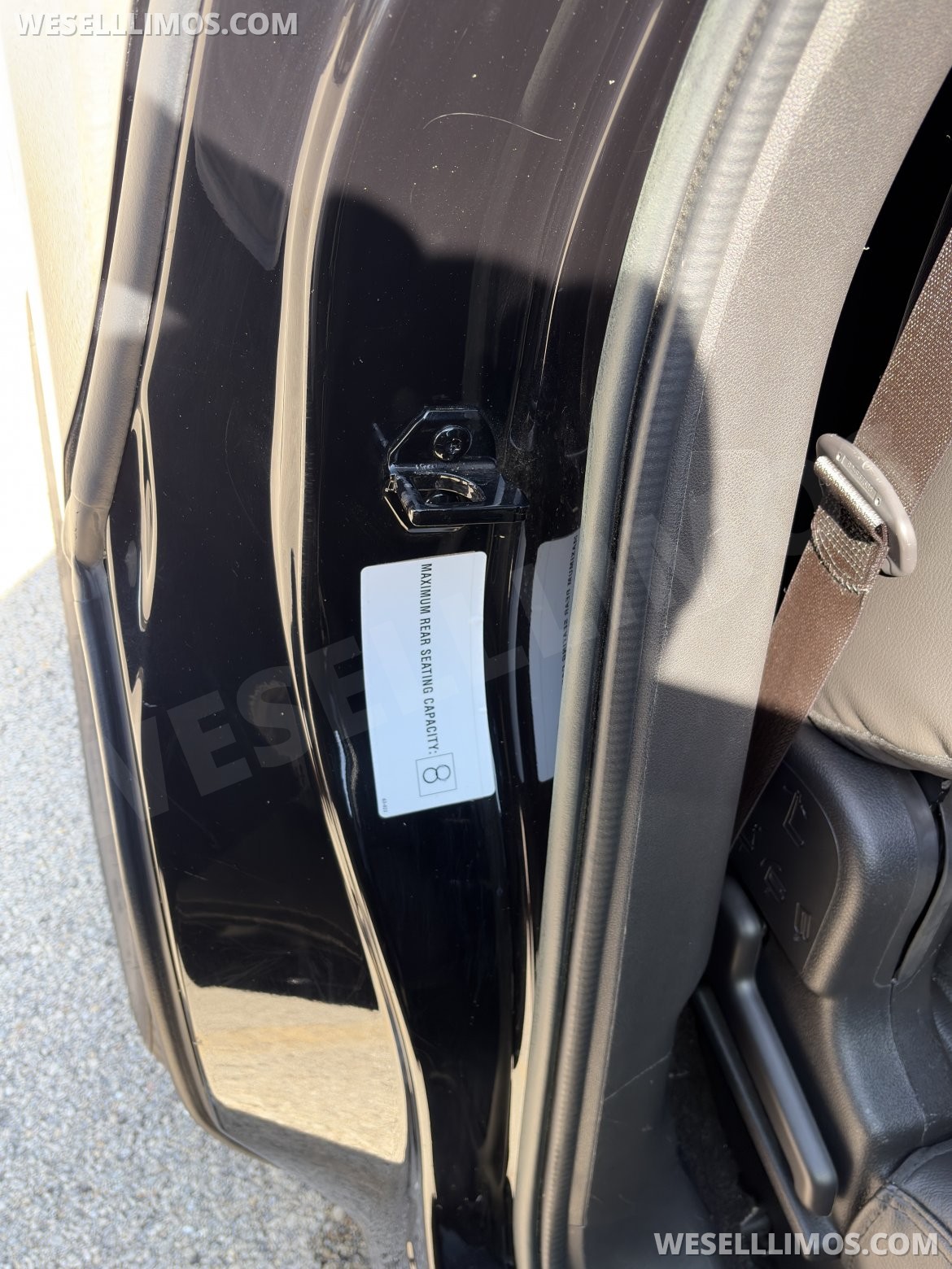 Photo of Limousine for sale: 2019 Lincoln MKT 120" 4 Door AWD Limousine 120" by Executive Coach Builders