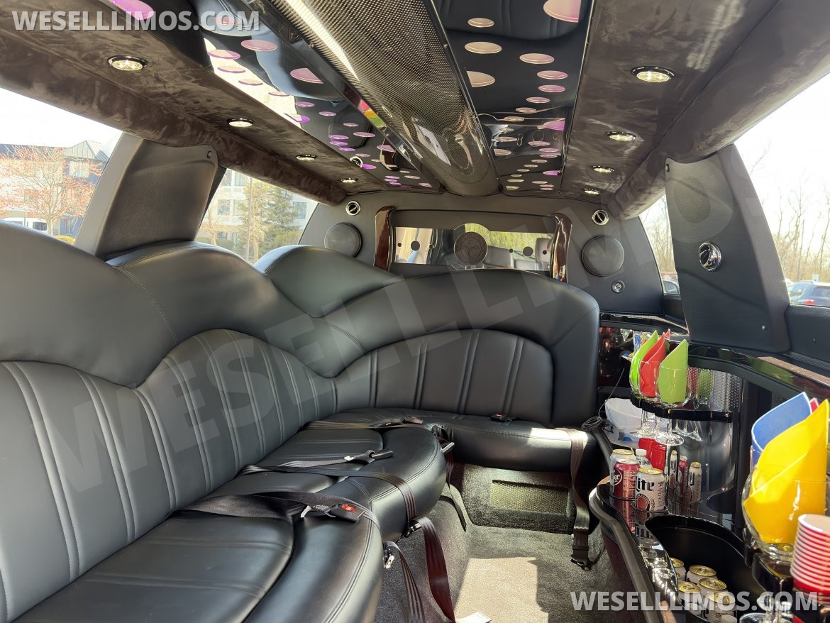 Photo of Limousine for sale: 2019 Lincoln MKT 120" 4 Door AWD Limousine 120" by Executive Coach Builders