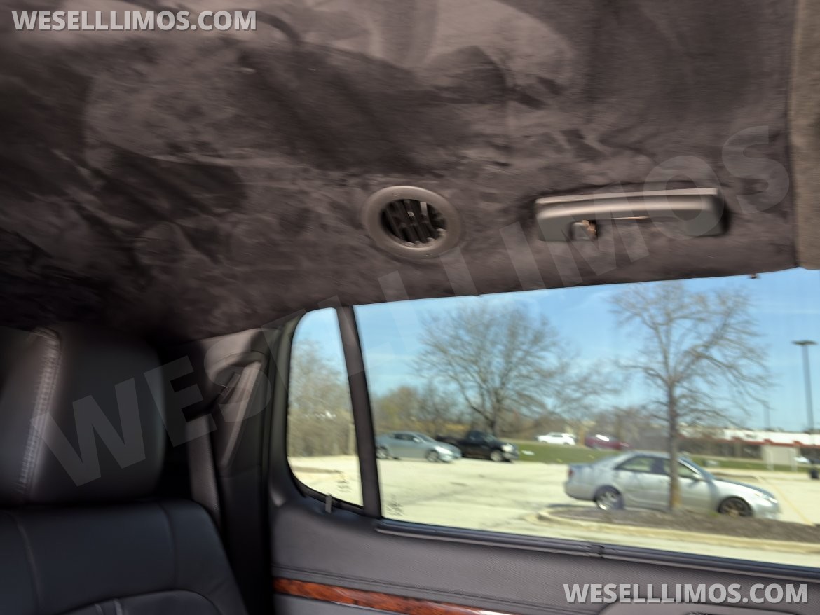 Photo of Limousine for sale: 2019 Lincoln MKT 120" 4 Door AWD Limousine 120" by Executive Coach Builders