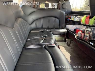 2019 Executive Coach Builders Lincoln MKT 120" 4 Door AWD Limousine - Limousine for Sale in Chicago, IL - Photo 29