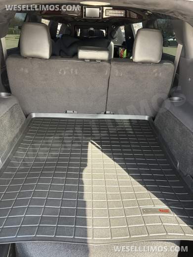 2019 Executive Coach Builders Lincoln MKT 120" 4 Door AWD Limousine - Limousine for Sale in Chicago, IL - Photo 34