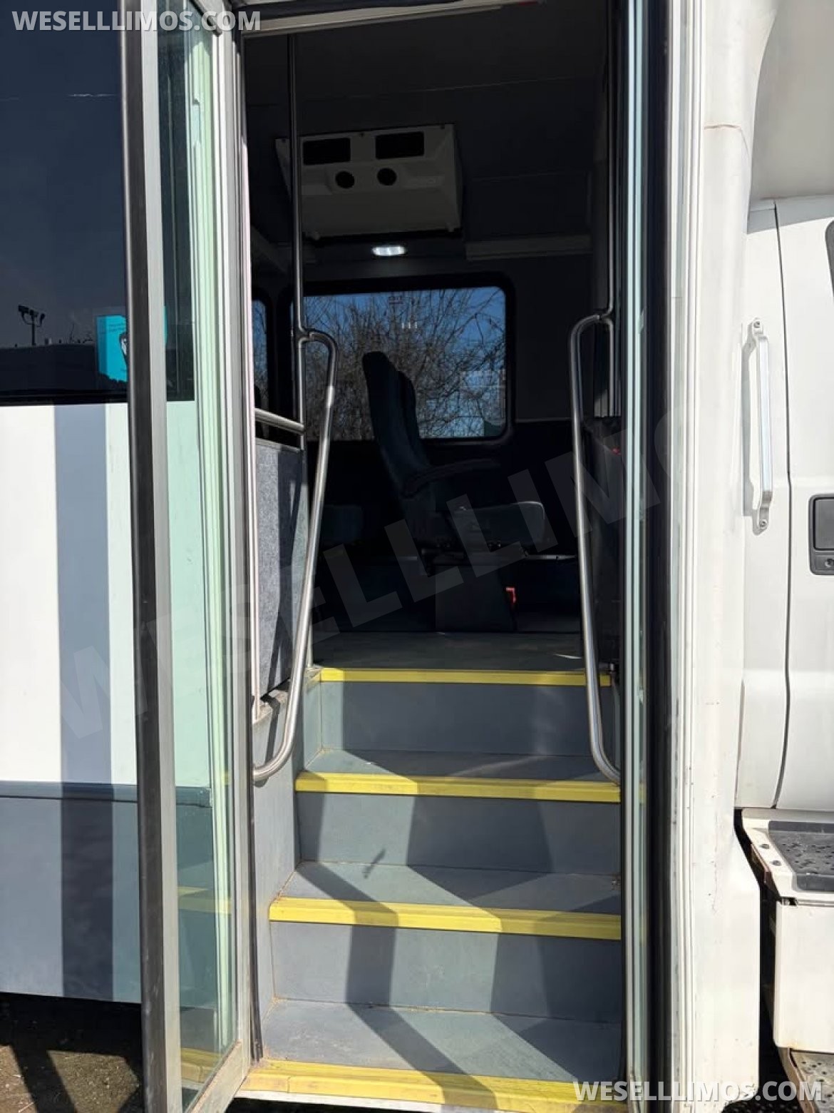 Photo of Shuttle Bus for sale: 2016 Ford F650 by Glaval