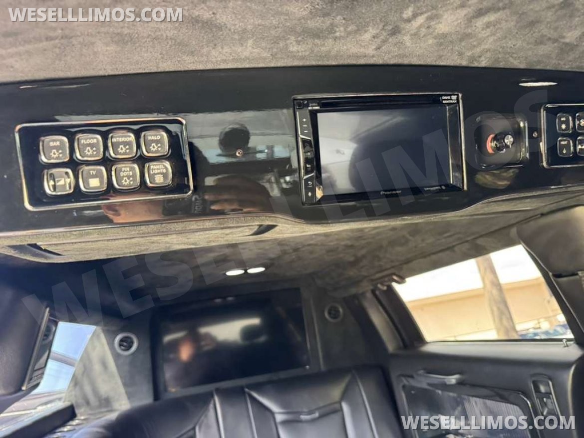 Photo of Limousine for sale: 2019 Cadillac XTS 100"