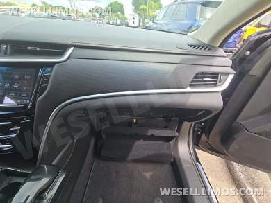 2019 Cadillac XTS Limousine - Limousine for Sale in St Marys, GA - Photo 18