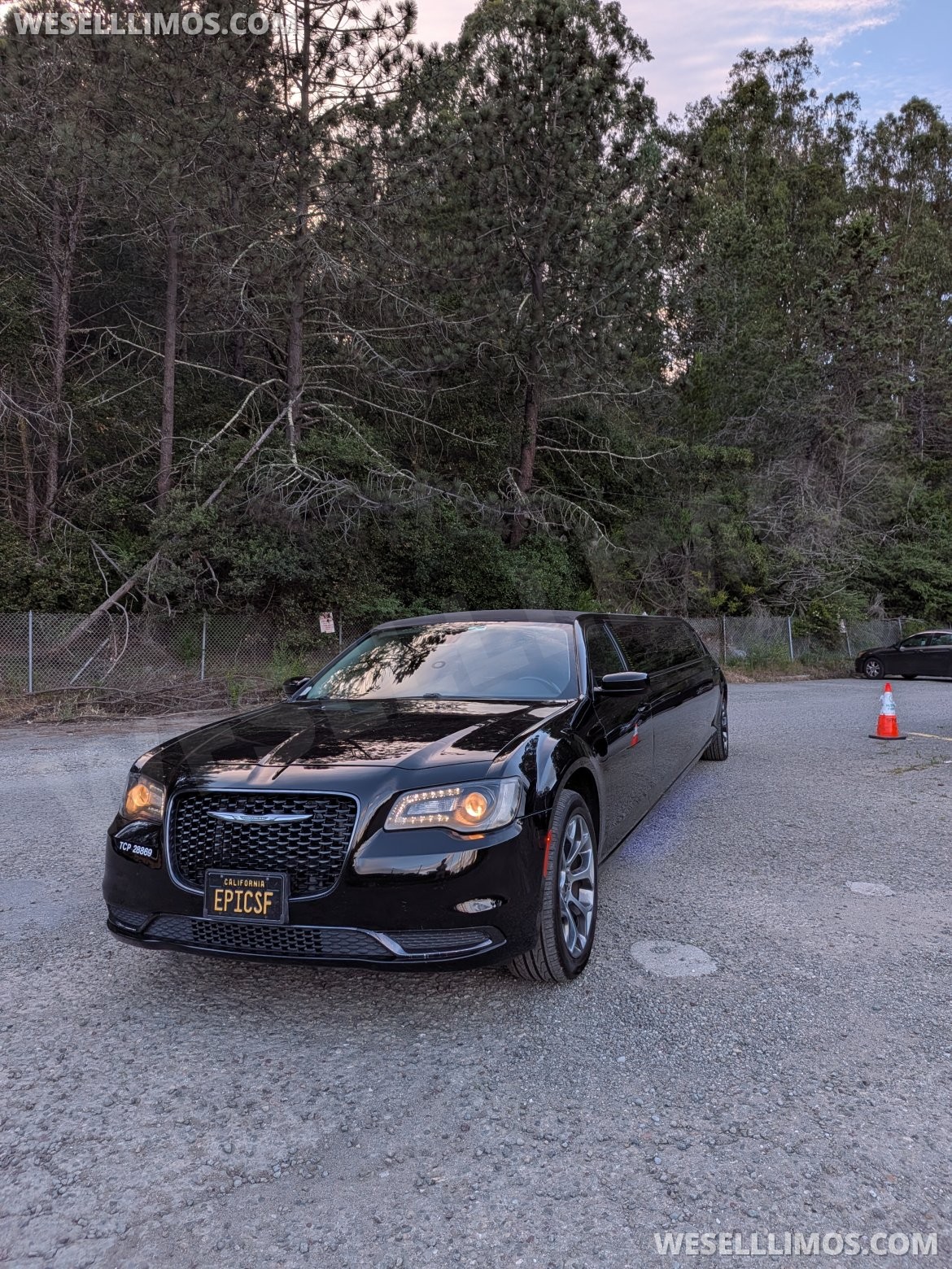 Limousine for sale: 2018 Chrysler 300 140" by Moonlight