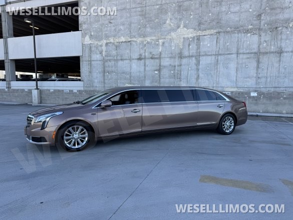 2018 Cadillac XTS Limousine for Sale in Las Vegas, NV - Photo 2