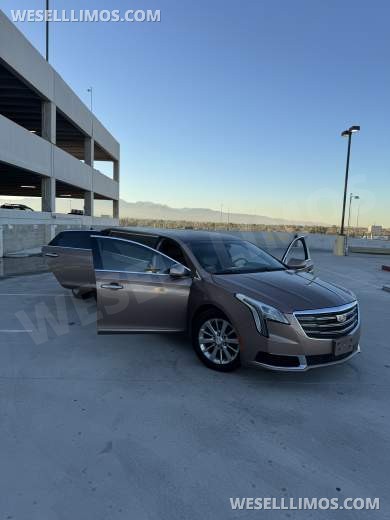 2018 Cadillac XTS Custom Royal Coach Builder 6 Passenger Limousine - Limousine for Sale in Las Vegas, NV - Photo 16