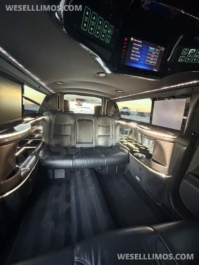 2018 Cadillac XTS Custom Royal Coach Builder 6 Passenger Limousine - Limousine for Sale in Las Vegas, NV - Photo 27