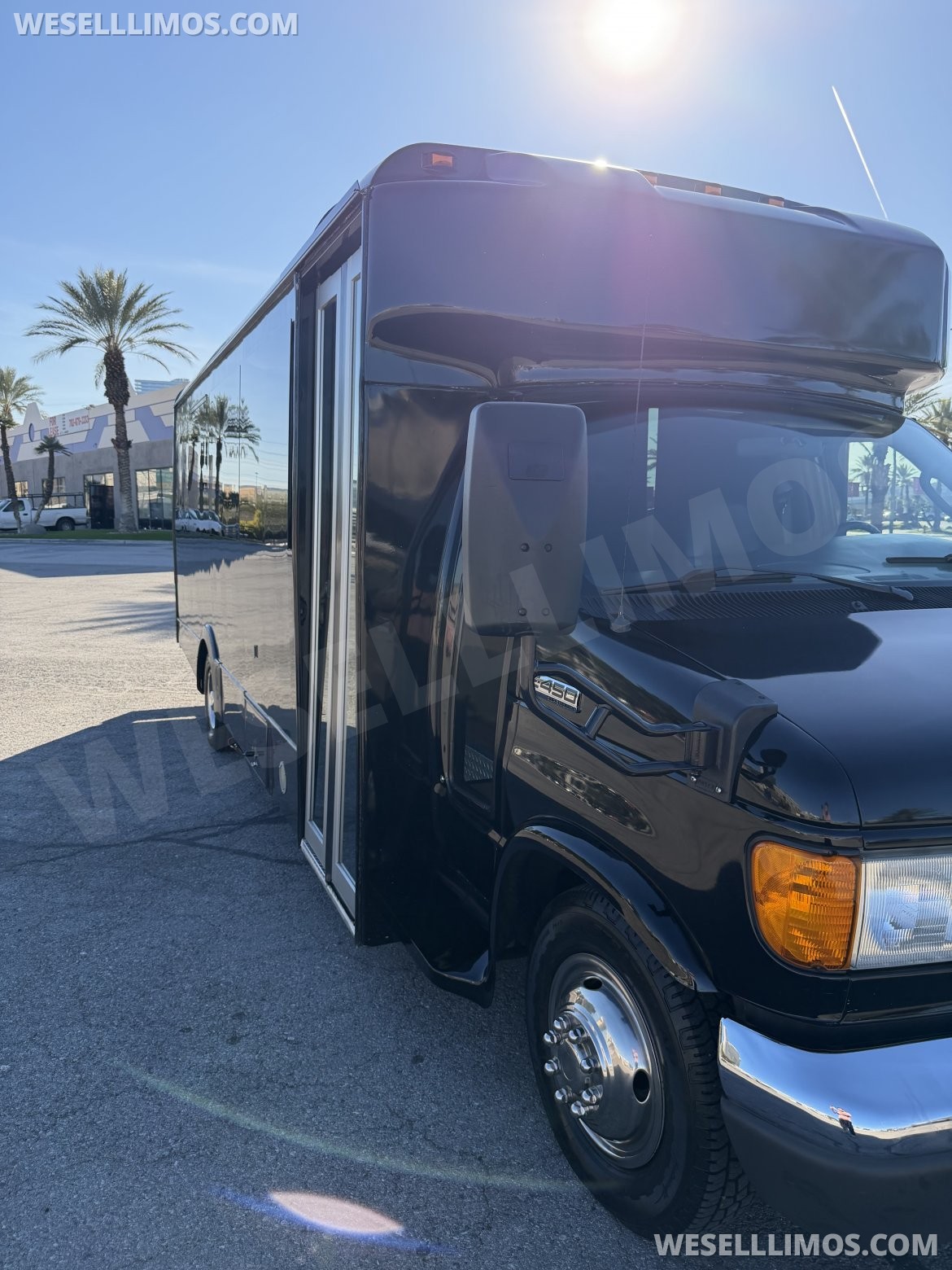 Photo of Limo Bus for sale: 2006 Ford E-450 by Executive Coach Builder