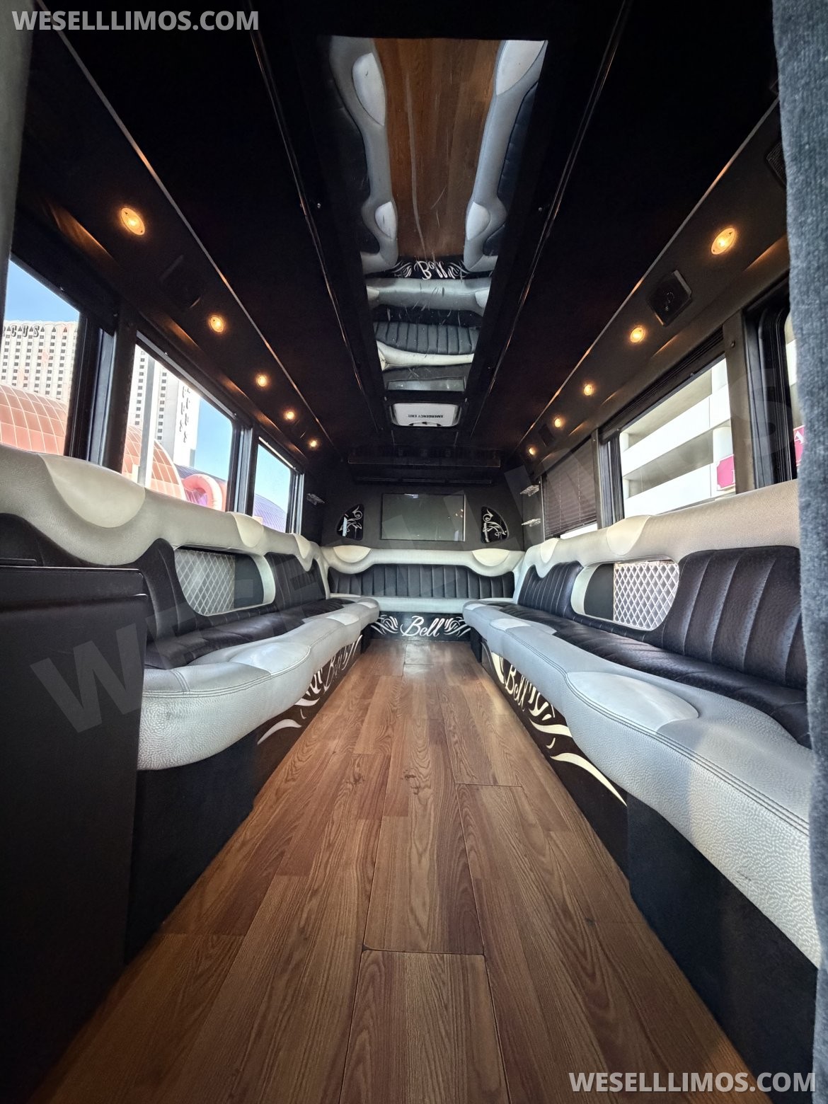 Photo of Limo Bus for sale: 2006 Ford E-450 by Executive Coach Builder
