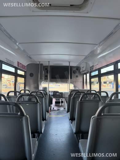 2016 Ford E-450 Winnebago Coach Builder 25 Passenger Shuttle Buses - Executive Shuttle for Sale in Las Vegas, NV - Photo 13