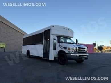2016 Ford E-450 Winnebago Coach Builder 25 Passenger Shuttle Buses - Executive Shuttle for Sale in Las Vegas, NV - Photo 21
