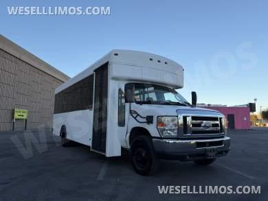 2016 Ford E-450 Winnebago Coach Builder 25 Passenger Shuttle Buses - Executive Shuttle for Sale in Las Vegas, NV - Photo 26