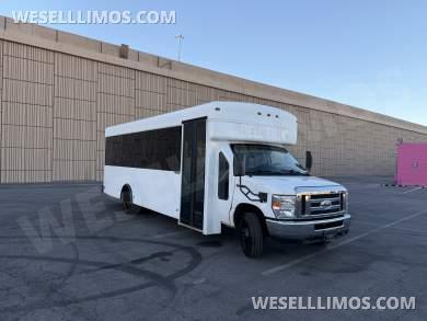 2016 Ford E-450 Winnebago Coach Builder 25 Passenger Shuttle Buses - Executive Shuttle for Sale in Las Vegas, NV - Photo 27
