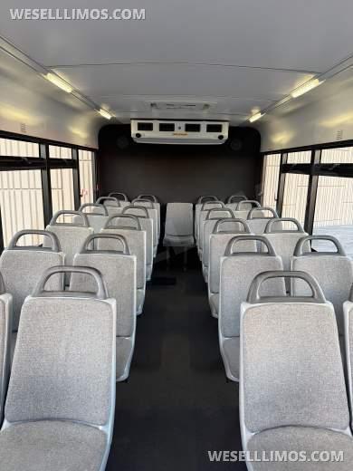 2016 Ford E-450 Winnebago Coach Builder 25 Passenger Shuttle Buses - Executive Shuttle for Sale in Las Vegas, NV - Photo 29