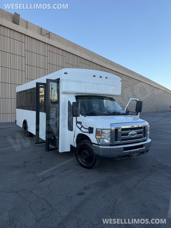2017 Ford E-450 Executive Shuttle for Sale in Las Vegas, NV - Main Photo