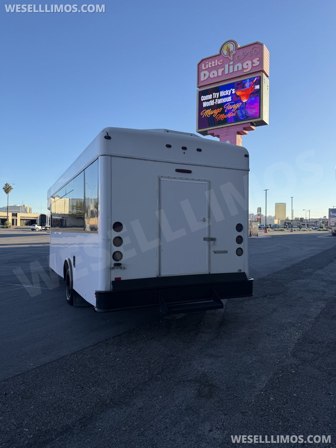 Photo of Executive Shuttle for sale: 2017 Ford E-450 by Winnebago