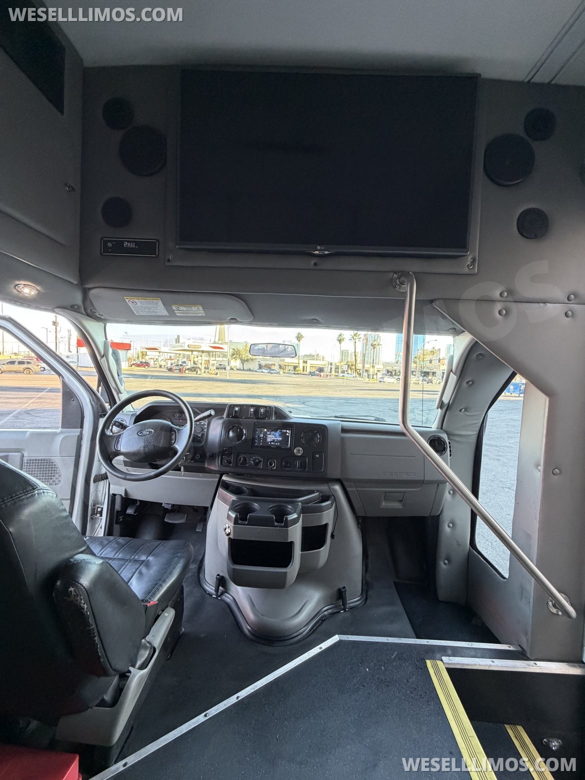 Photo of Executive Shuttle for sale: 2017 Ford E-450 by Winnebago