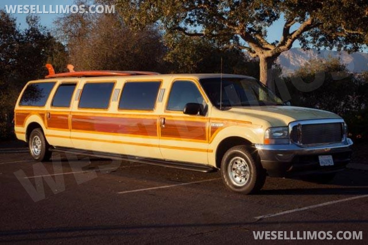 Photo of Limousine for sale: 2002 Ford Excursion 30360"