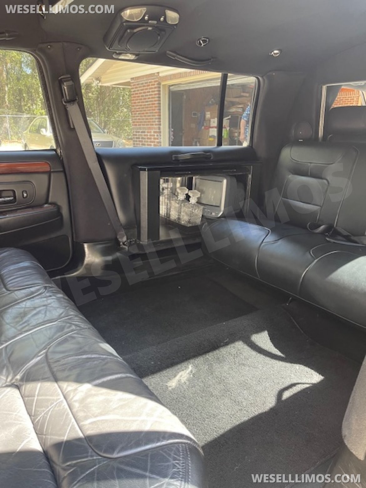 Photo of Limousine for sale: 1999 Cadillac DeVille 22"