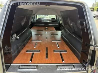 2004 Black Cadillac Hearse only 81k miles $3900 - Call 678-313-4462 for More Info. - Limousine for Sale in St Marys, GA - Photo 9