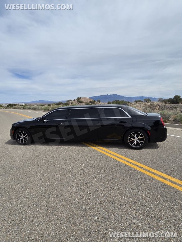 2017 Chrysler 300 Limousine for Sale in Rio Rancho, NM - Main Photo