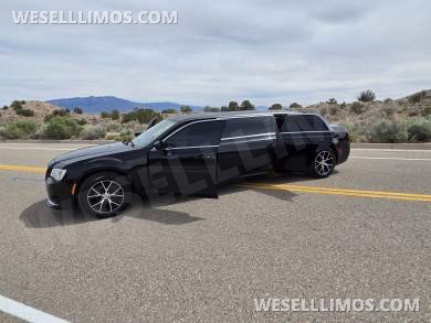 2017 Chrysler 300- Mini Stretch Limousine - Limousine for Sale in Rio Rancho, NM - Photo 2