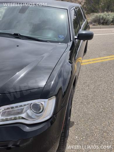 2017 Chrysler 300- Mini Stretch Limousine - Limousine for Sale in Rio Rancho, NM - Photo 26
