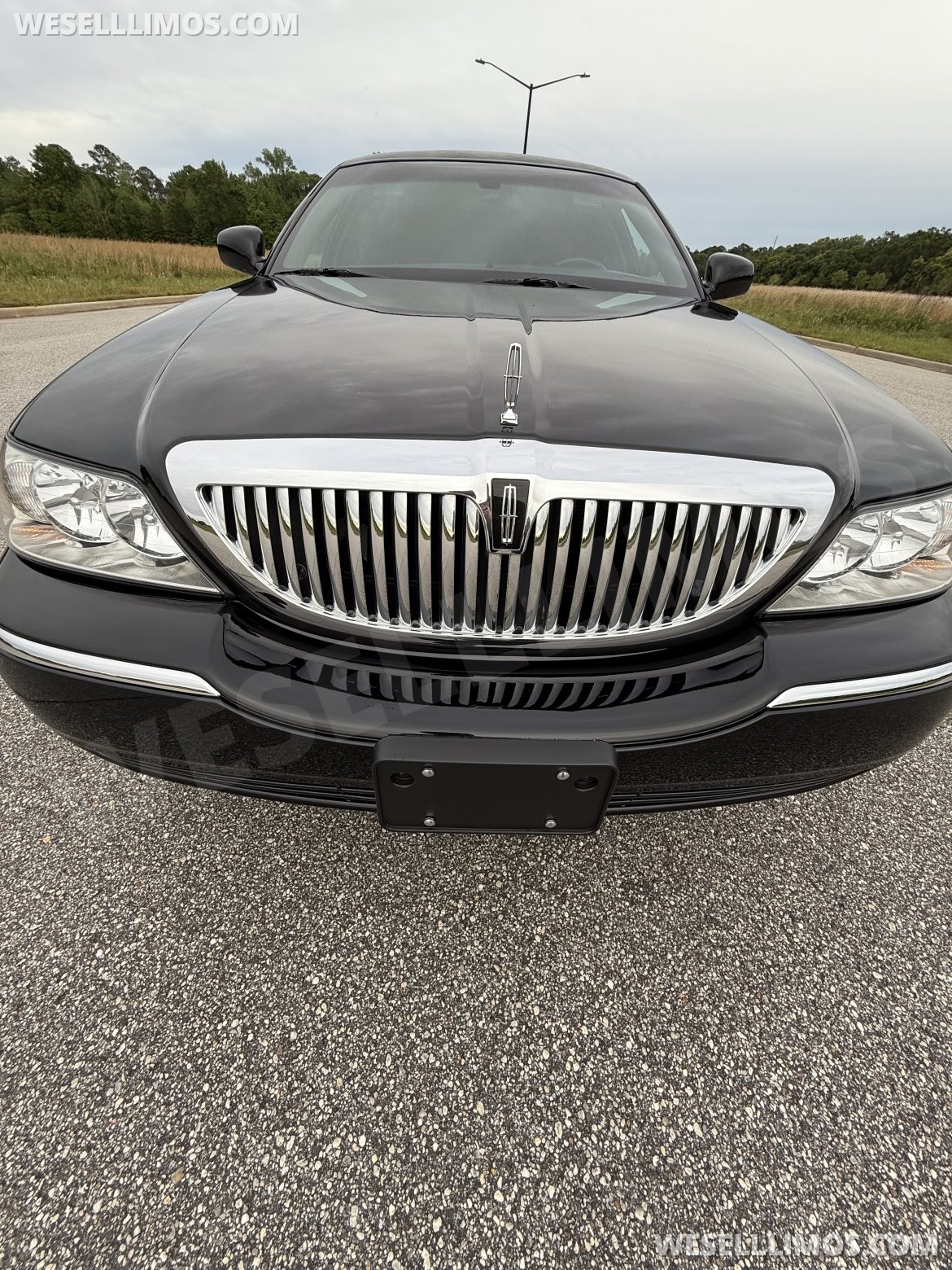 Photo of Limousine for sale: 2007 Lincoln Super stretch by Executive Coach Builders