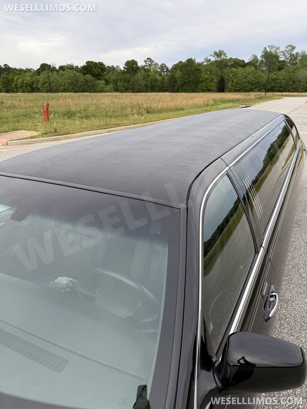 Photo of Limousine for sale: 2007 Lincoln Super stretch by Executive Coach Builders