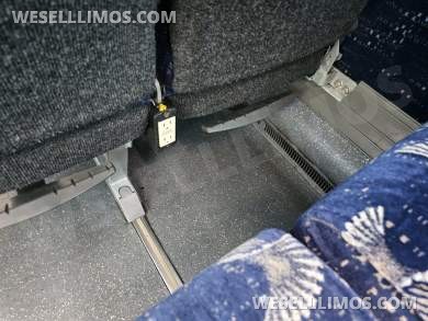 2013 MCI J4500 Motorcoach - Motorcoach for Sale in Chicago, IL - Photo 14